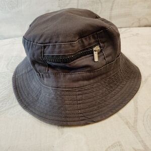 Gray Bucket Hat with Zipper Pocket
